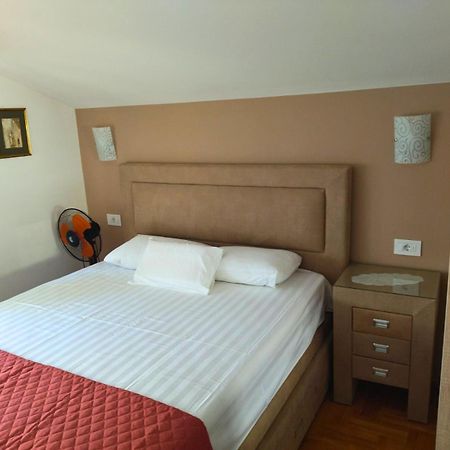 Apartmani Asanovic Будва Екстериор снимка