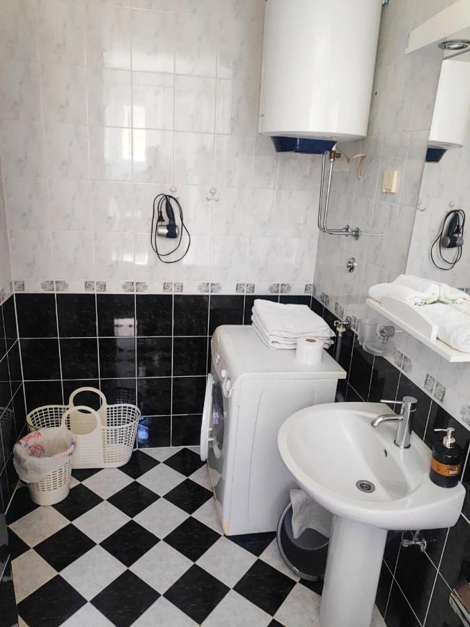 Apartmani Asanovic Будва Екстериор снимка