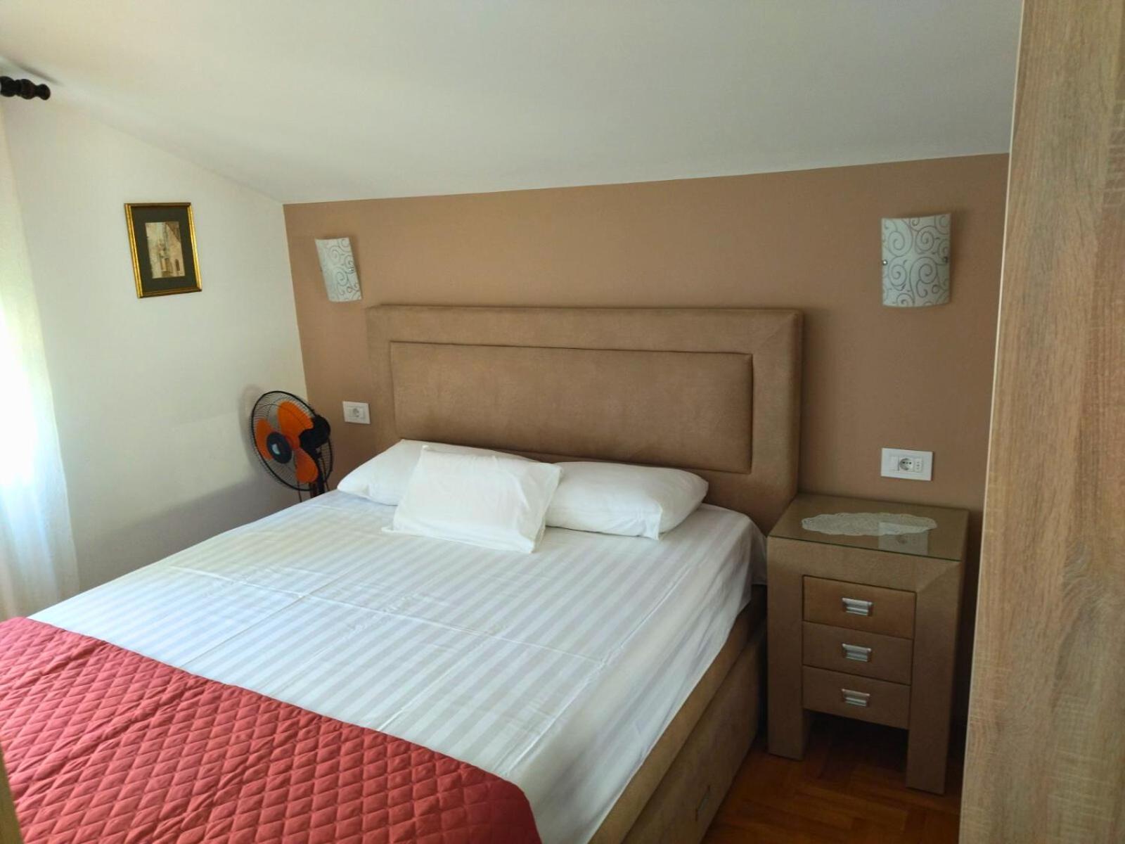 Apartmani Asanovic Будва Екстериор снимка